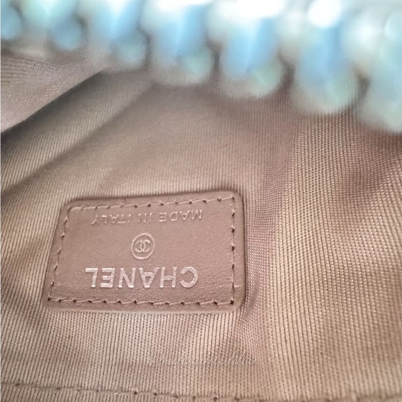 Excellent condition 17B rose gold mini ocase SHW - Picture 11 of 11